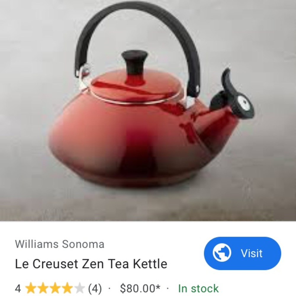 Le Creuset Zen teakettle in Red
